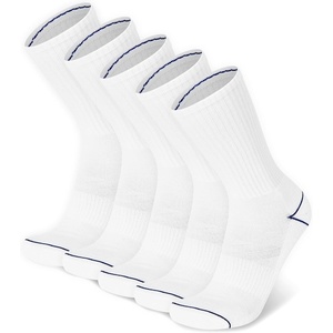 image:imageChampion Mens Cushioned Crew Socks 5Pack  MoistureWicking Athletic Crew Socks with Arch Support Sizes 612White HeelToe